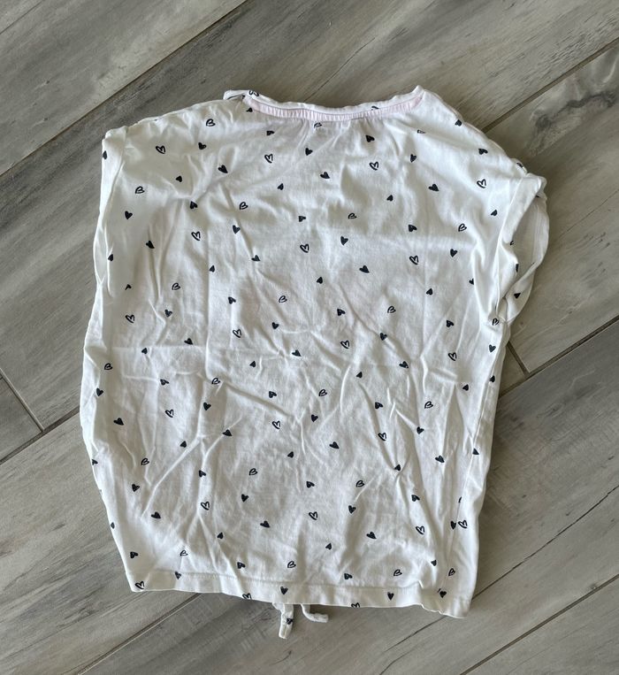 Beau Tee-Shirt fille T 10 ans Vert Baudet blanc avec dessins cœurs - photo numéro 2