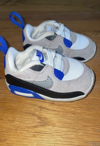 Chaussures Nike bébé