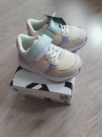 Basket taille 22
