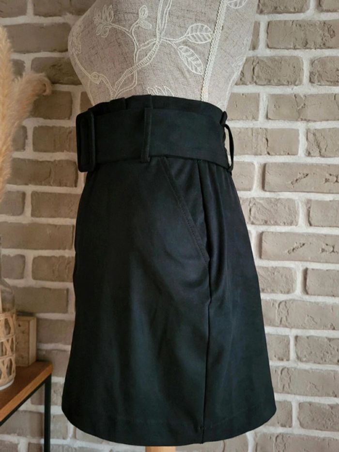 Jupe en suédine noire Zara avec ceinture S 36 - photo numéro 7
