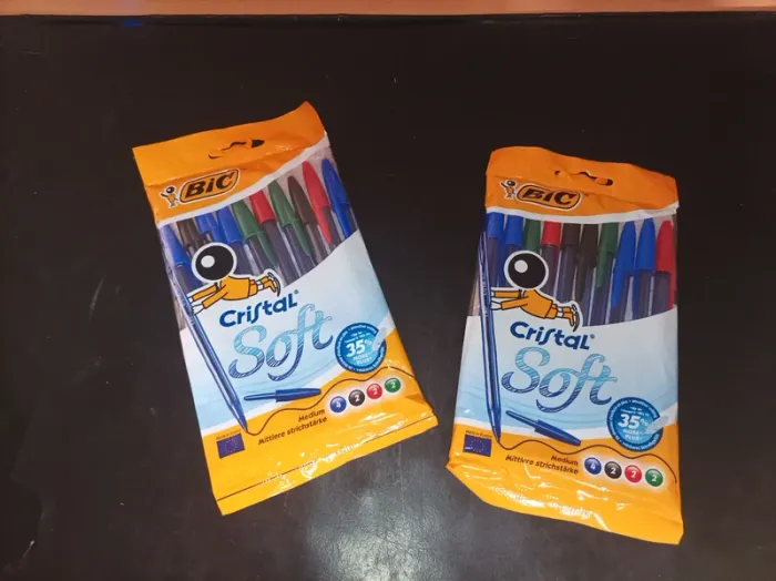 Stylos BIC crystal soft