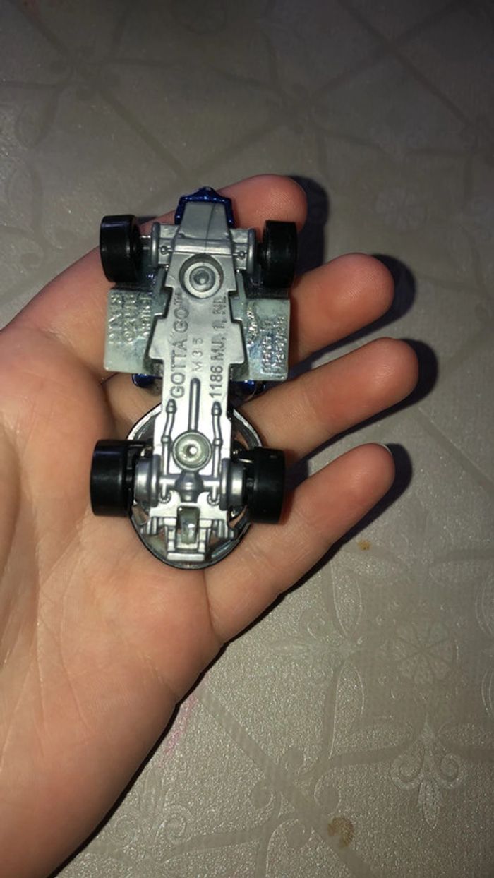 Voiture - photo numéro 3