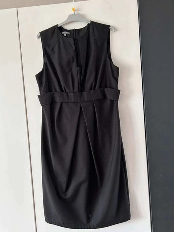 Robe noire  originale  T40/42