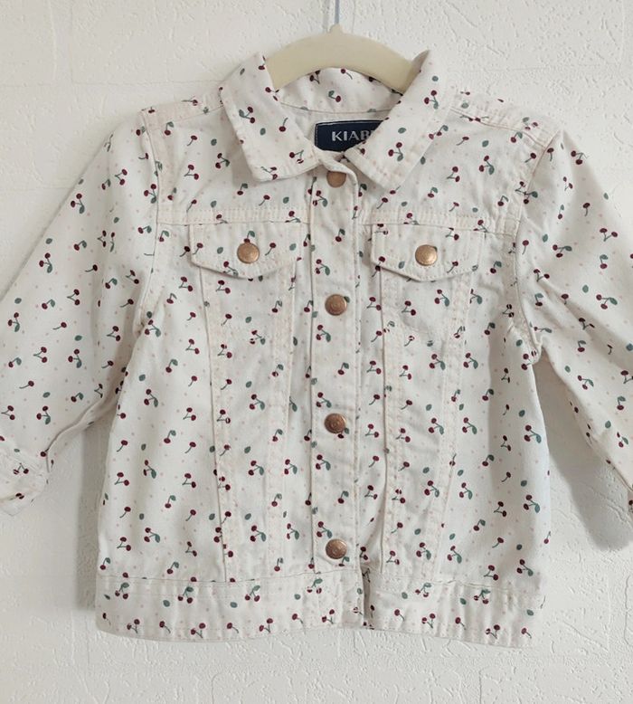 Veste en jean cerise - Kiabi 18 mois