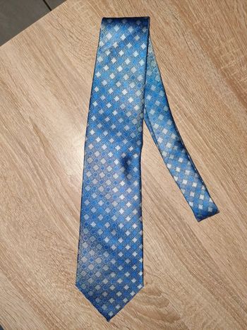 Cravate bleu