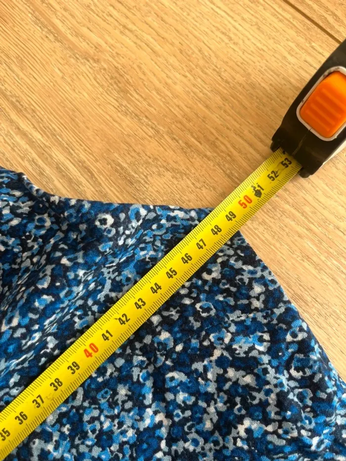 Robe Caroll bleue fleurie – Taille 42 - photo numéro 7