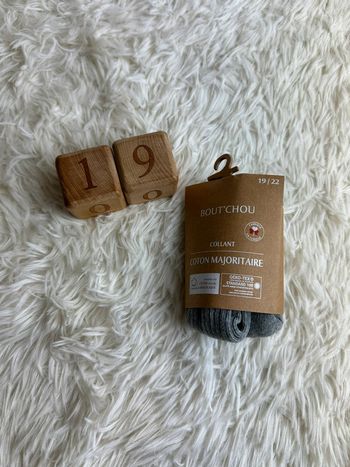 Paire de collant gris bout chou taille 19/22