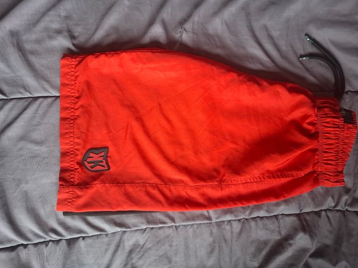 Short lacoste - photo numéro 7