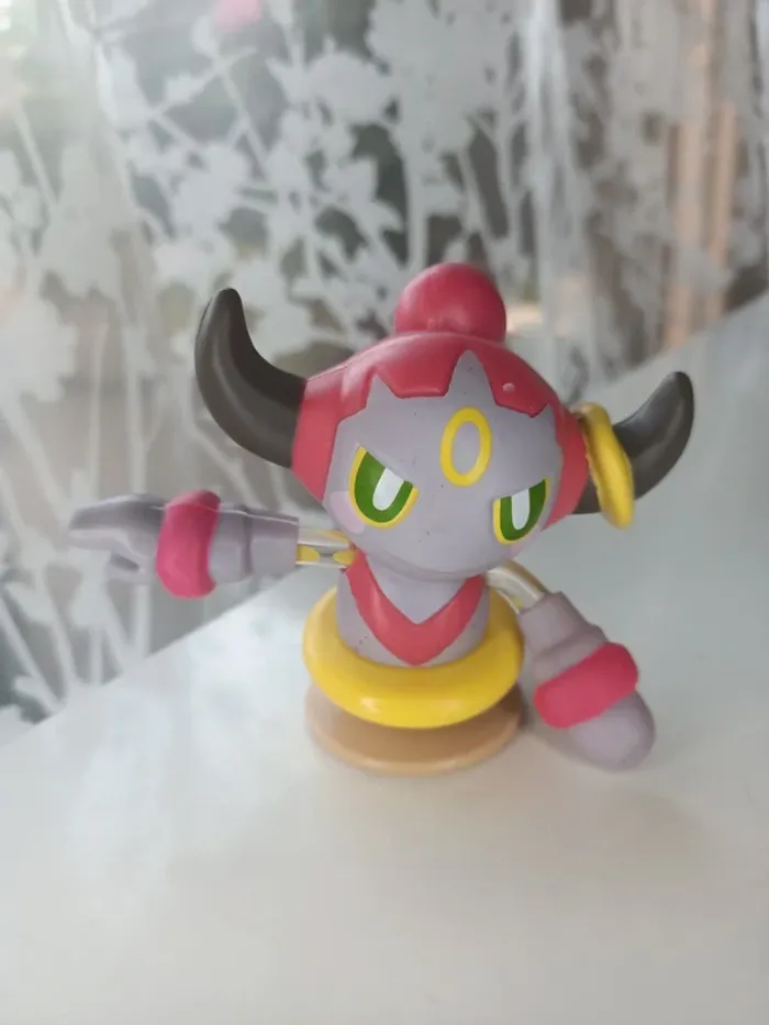 Figurine jouet Pokémon Hoopa mcdonalds