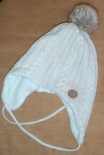 Bonnet doublé polaire avec pompon H&M