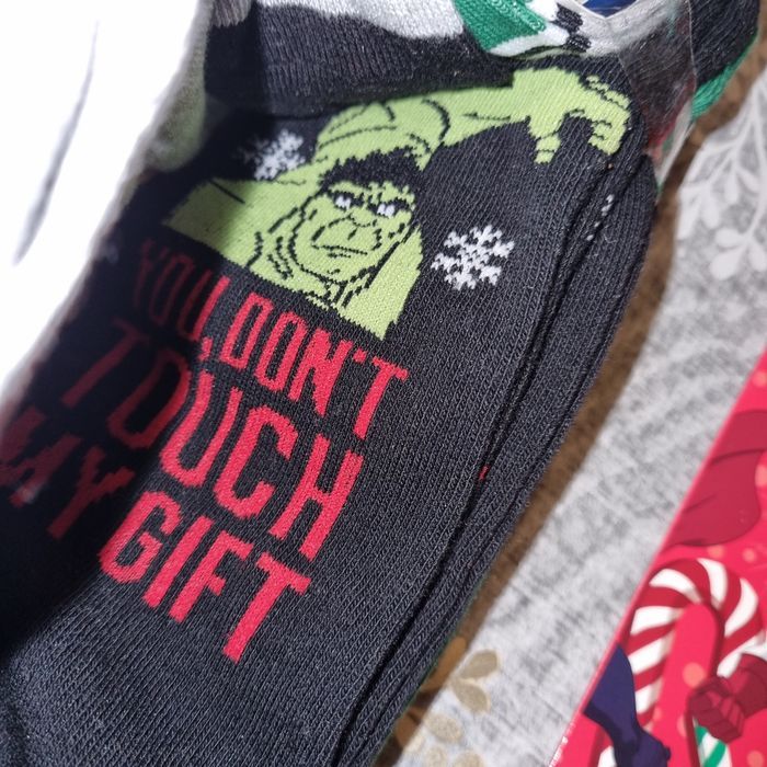 lot de 3 paires de chaussettes Marvel Avengers NOËL taille 43 / 46 🎄 neuf 🎄 idée kdo NOËL 🎄 - photo numéro 5