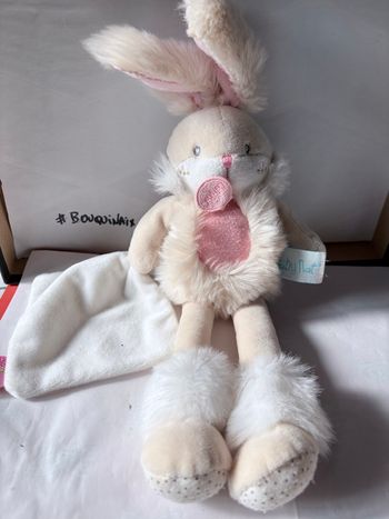 Doudou Lapin Baby Nat' - Beige et Rose Pailleté avec Mouchoir Lapin papuche 38 cm 