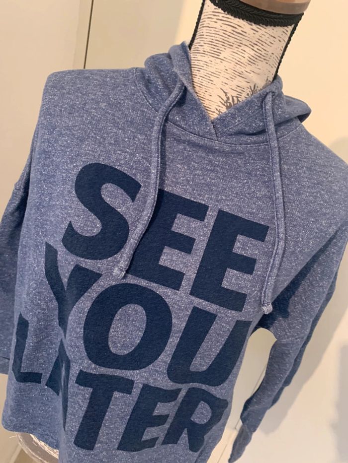 Sweat-shirt à capuche en bon état - photo numéro 2