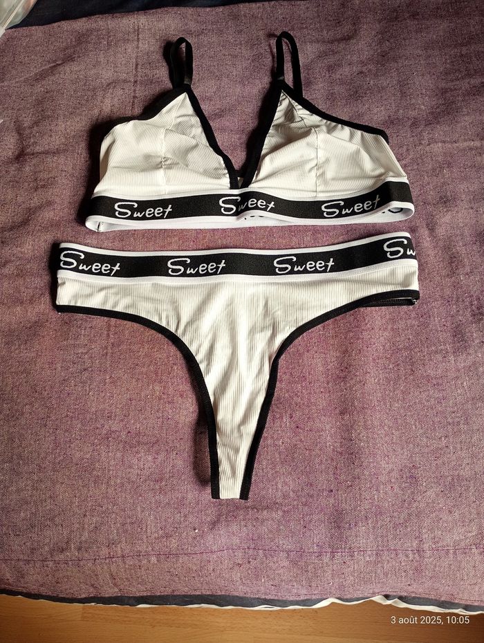 Ensemble soutien-gorge et culotte - photo numéro 2