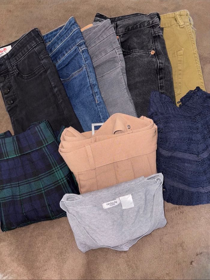 Lot de 9 vêtements femme taille XS en très bon état