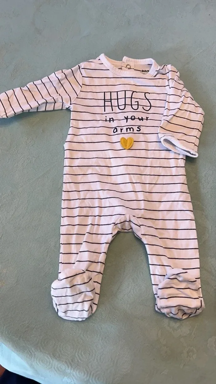 Lot de pyjamas Kiabi - 3 mois - photo numéro 2