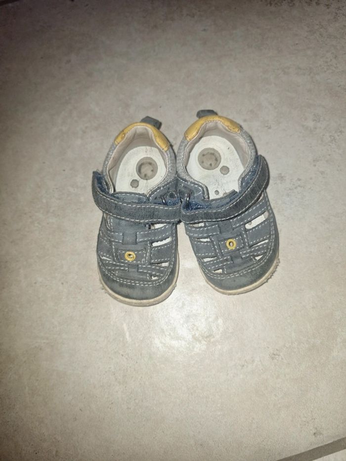 Chaussure scandale 18