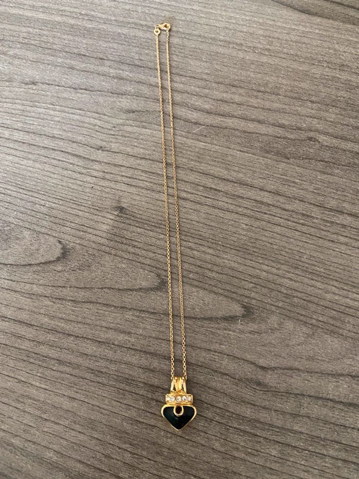 Chaîne avec pendentif - photo numéro 2