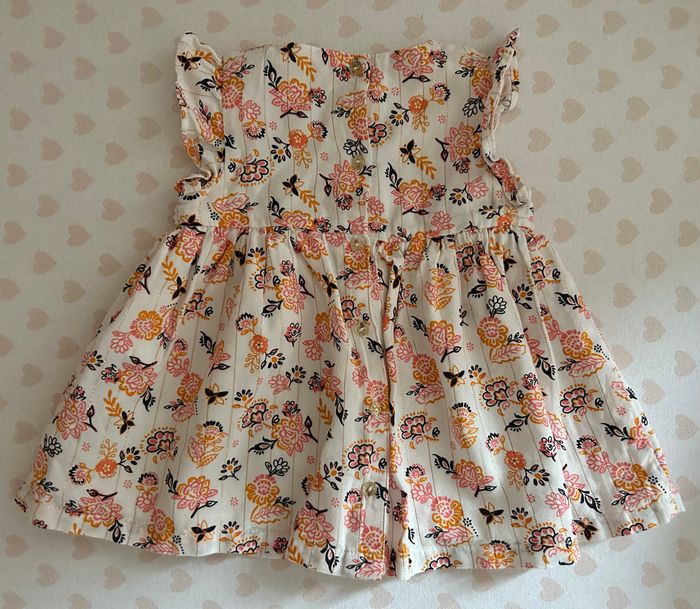 Magnifique robe à fleur - photo numéro 2