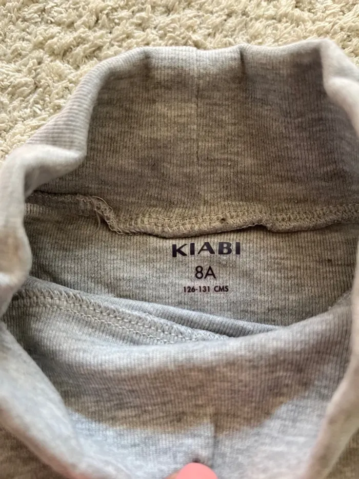 Lot de 4 sous-pulls taille 8 ans marque Kiabi et Tape à l’œil - photo numéro 10