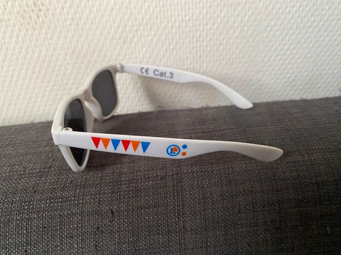 Lunettes de soleil - photo numéro 2