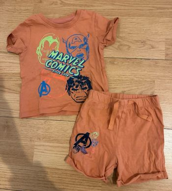 Ensemble marvel primark