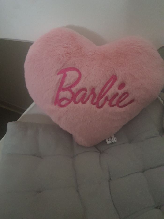Petit coussin Barbie - photo numéro 3