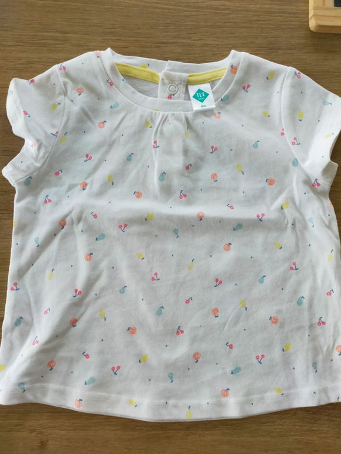 T-shirt fille été taille 9mois - photo numéro 4