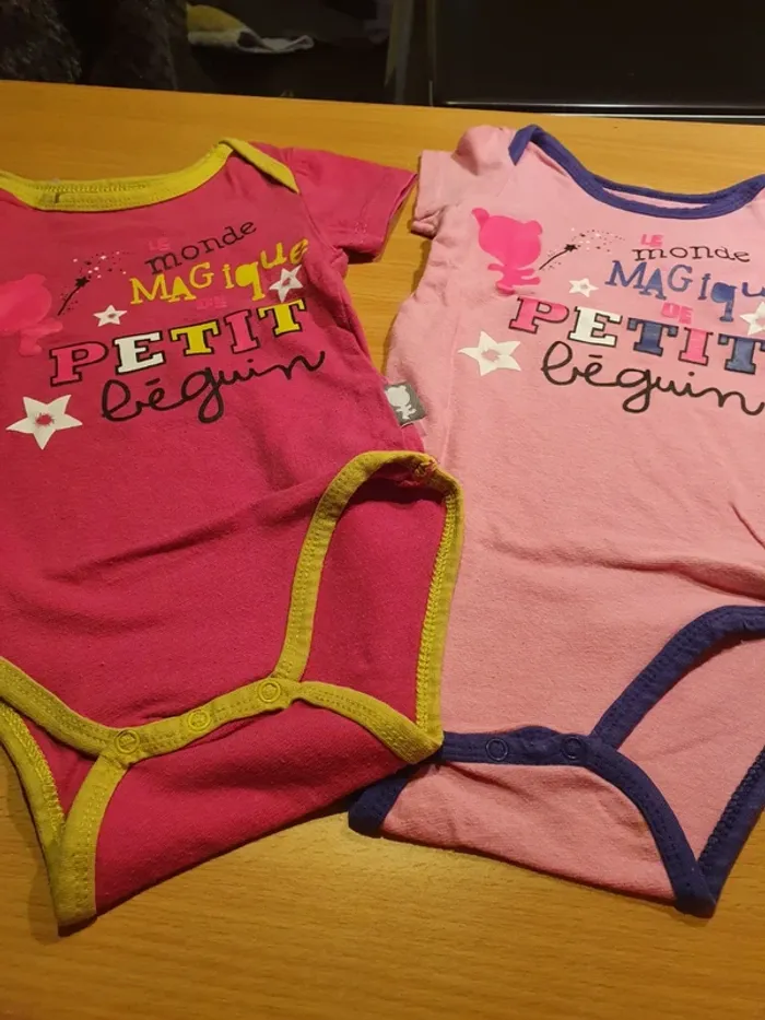Lot bodys fille 6 mois petit beguin - photo numéro 2