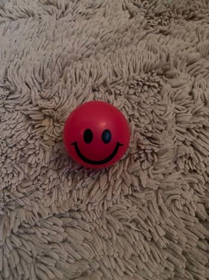 Balle rebondissante fluorescente - photo numéro 4