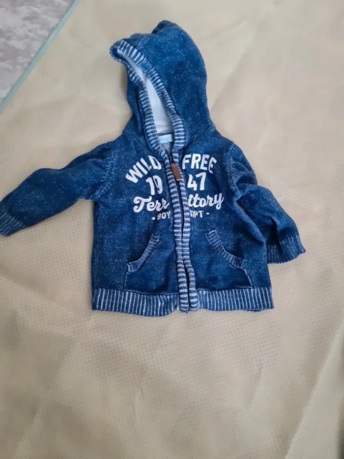 Lot de 8 vestes et gilets 3 mois - photo numéro 5