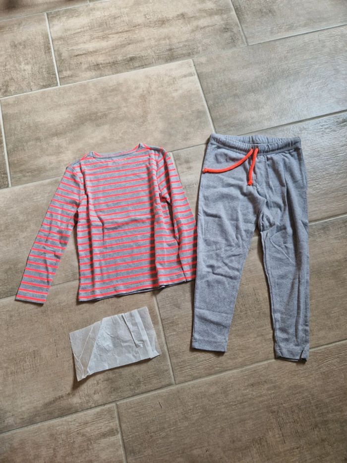 Pyjama ronron 4/6 ans neuf