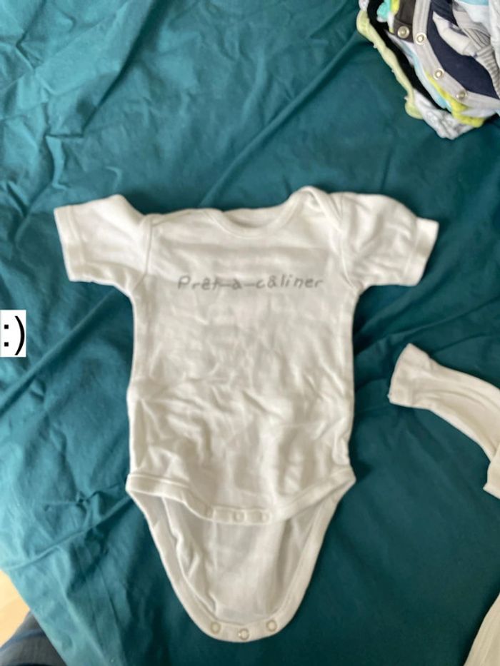 Lot bébé 1 mois - photo numéro 2