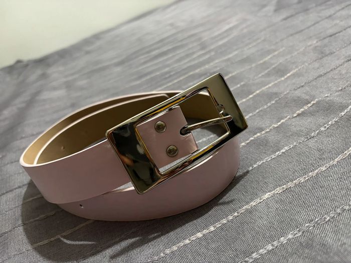 Ceinture rose pale avec boucle en métal rectangulaire neuve 80 cm - photo numéro 9