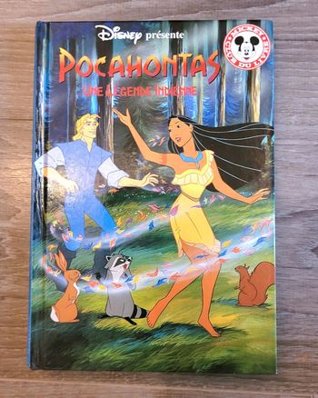 Livre Disney Pocahontas