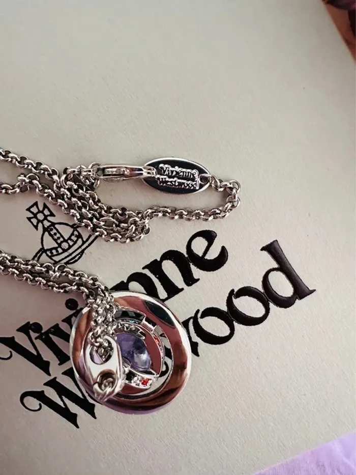 🪐Collier Vivienne Westwood Orb Violet - photo numéro 7