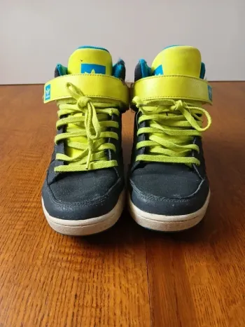 👟 Baskets montantes Adidas – Pointure 37 1/3 – État satisfaisant