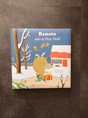 Livre Renato aide le Père Noël
