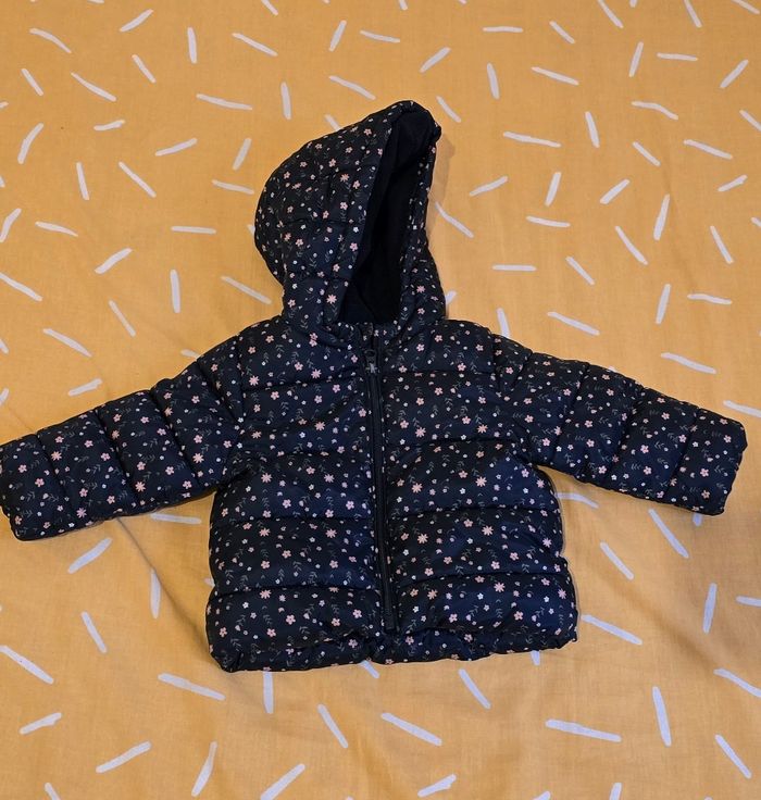 Lot vêtements fille - photo numéro 2