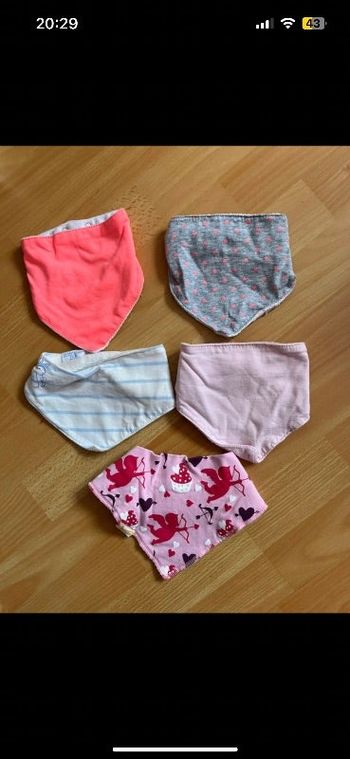 Lot de 5 bavoirs bandana