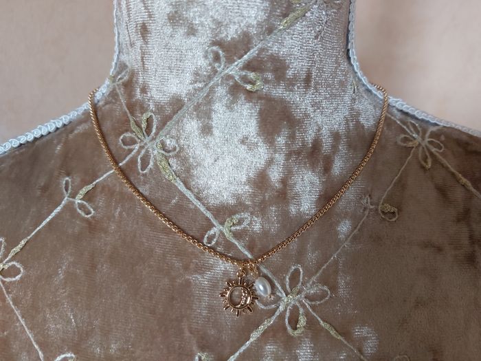 Collier fantaisie droé soleil & perle - photo numéro 3