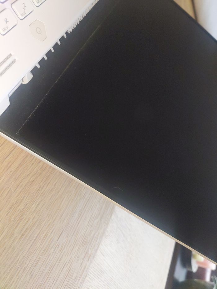 Asus ROG Zephyrus G14 2022 - photo numéro 2