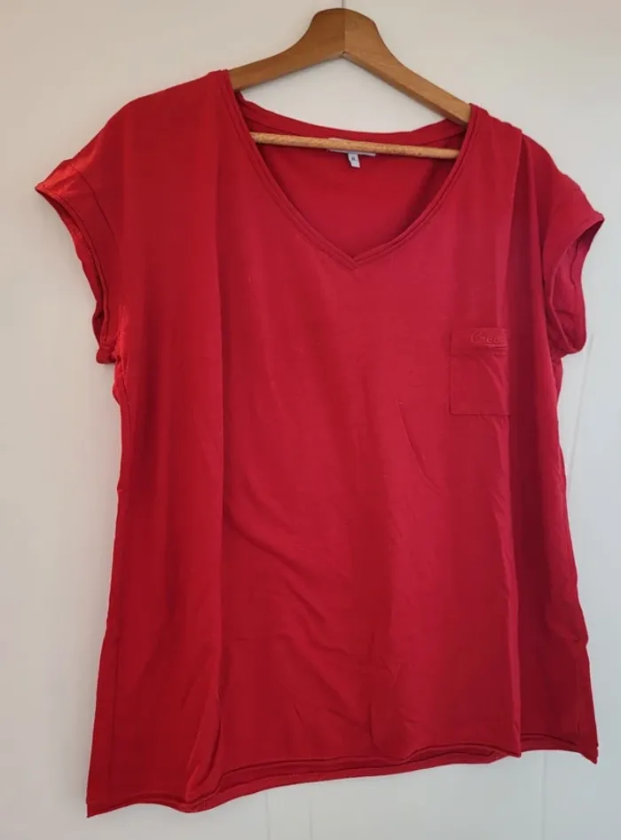 Tee-shirt rouge - Creeks