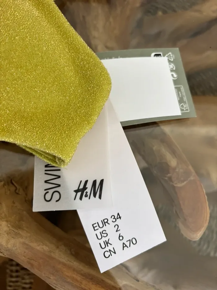 Haut de maillot de bain vert pailleté H&M - photo numéro 3