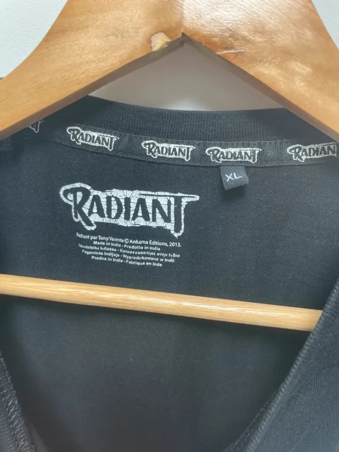 T-shirt Anime Manga Radiant mens XL - photo numéro 3