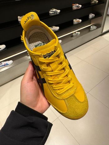 Onitsuka Tiger (MEXIQUE 66) Bruce Lee (Jaune et Noir)39