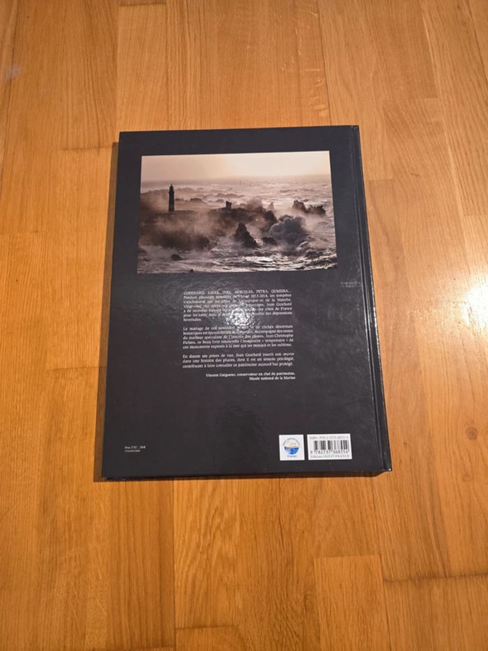 Livre sur les phares - photo numéro 2