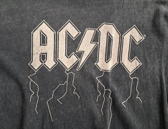 T-shirt "acdc" - photo numéro 2