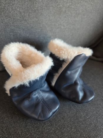 Chaussons 6/12m robeez