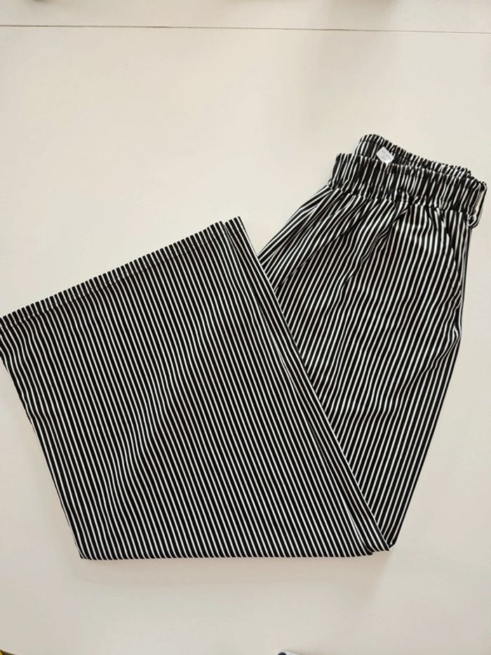 Pantalon large noir et blanc rayé Taille unique #lora11femme42